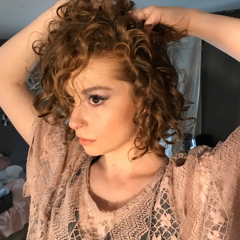 Meet your Posher, Sarah